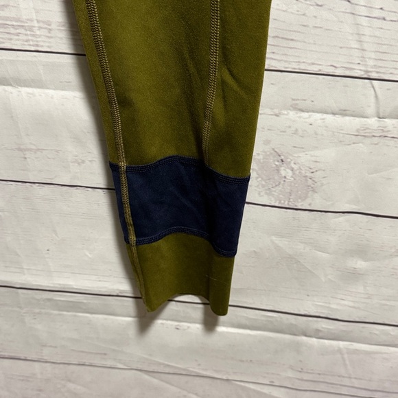 Cotopaxi Cerro travel tight legging - Picture 3 of 8